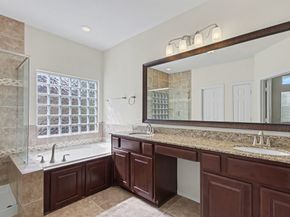 10022 Spring Shadows Park Circle, Houston TX 77080