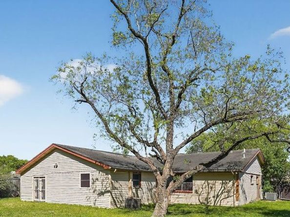 11831 Bee Lane, Houston TX 77067