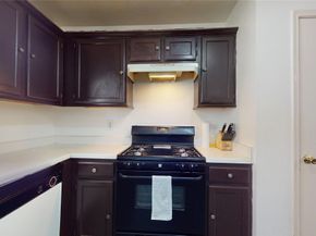 7106 Bayou Crest Drive, Houston TX 77088