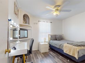 7106 Bayou Crest Drive, Houston TX 77088