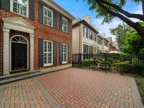 5136 Chevy Chase Drive, Houston TX 77056