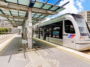 2001 Holcombe Boulevard 4006, Houston TX 77030