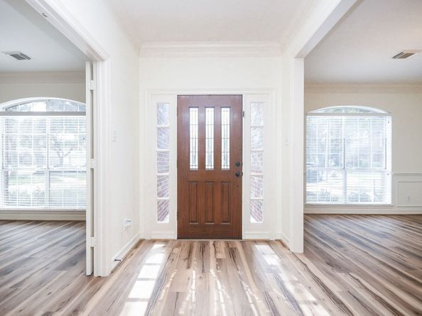 6303 Cool Water Drive, Sugar Land TX 77479