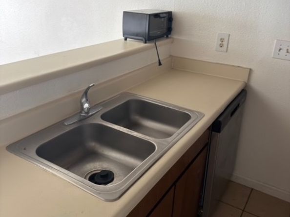 2822 S Bartell Drive 25, Houston TX 77054