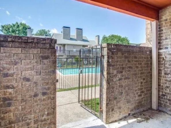 9839 Walnut Street 201, Dallas TX 75243