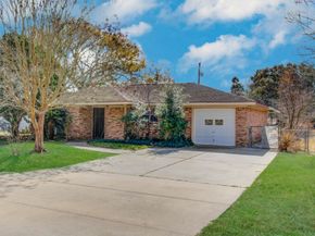 8428 Swiftwater Lane, Houston TX 77075