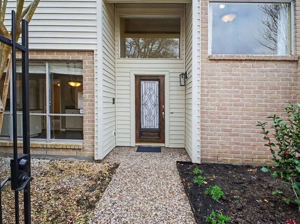 12231 Meadow Lake Drive, Houston TX 77077