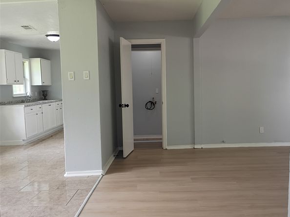 811 Loper Street, Houston TX 77017