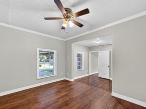 4034 Caplin Street, Houston TX 77026