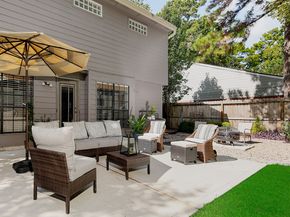 95 N Pathfinders Circle, The Woodlands TX 77381