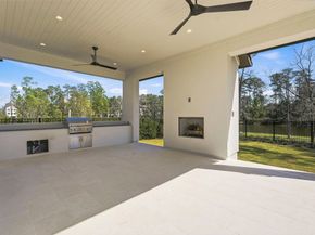 50 Aria Isle Drive, The Woodlands TX 77380