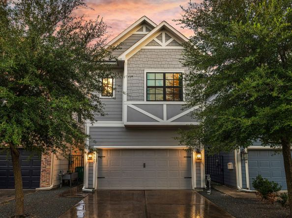 5537 Petty Street, Houston TX 77007