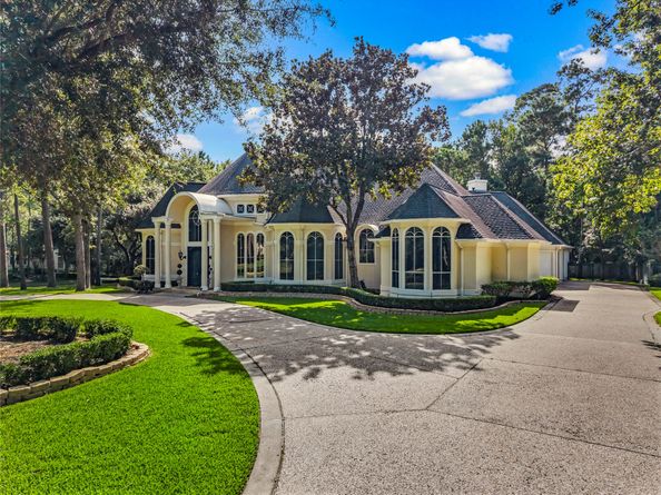 3 N Benton Woods Circle, The Woodlands TX 77382