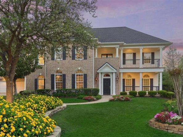 18 Dappled Sun Place, The Woodlands TX 77381