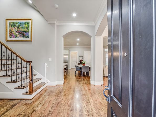 11 Southside Circle, Southside Place TX 77025