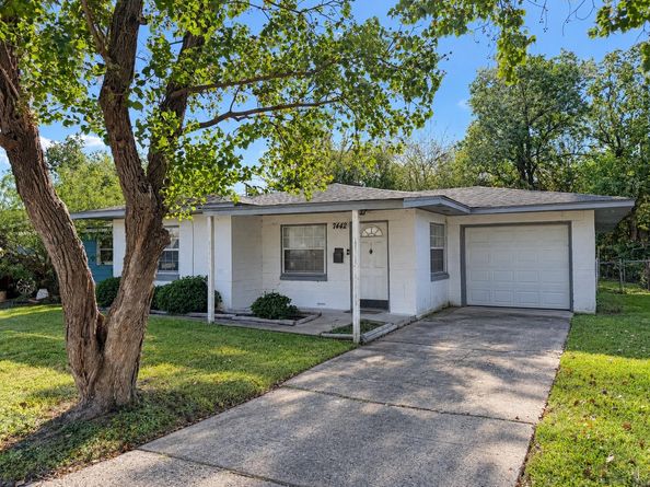 7442 Allsup Street, Houston TX 77061
