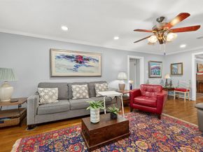 5326 Redstart Street, Houston TX 77096