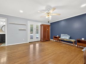 5326 Redstart Street, Houston TX 77096