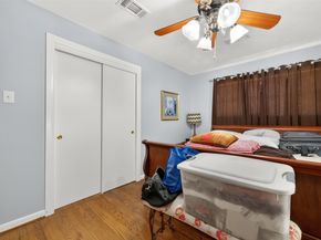 5326 Redstart Street, Houston TX 77096