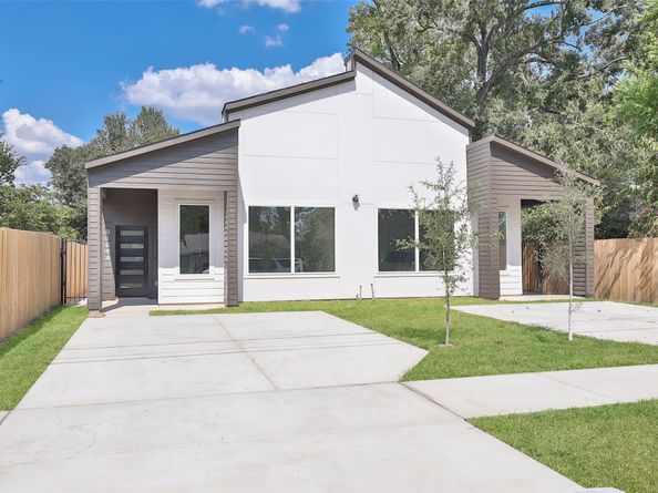 8137 Cabot Street A/B, Houston TX 77078