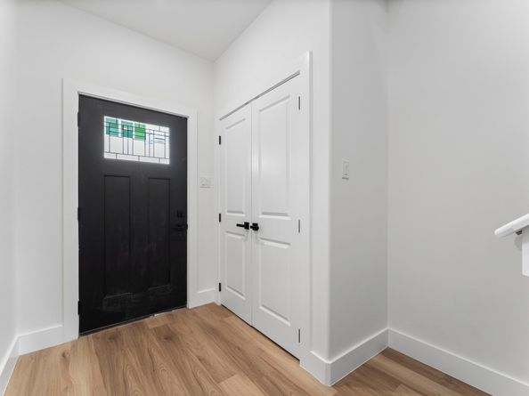 8205 Carver Rd Road A/B, Houston TX 77088