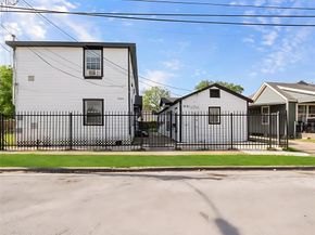 3126 Webster St, Houston TX 77004