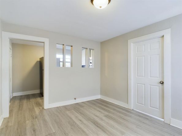 3126 Webster St, Houston TX 77004