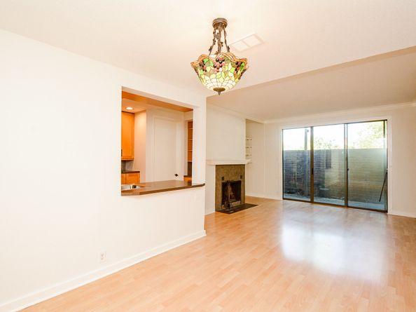2829 Timmons Ln 161, Houston TX 77027