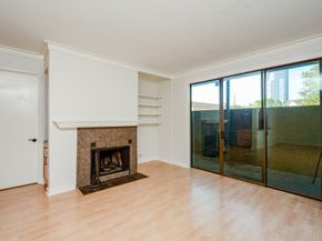 2829 Timmons Ln 161, Houston TX 77027