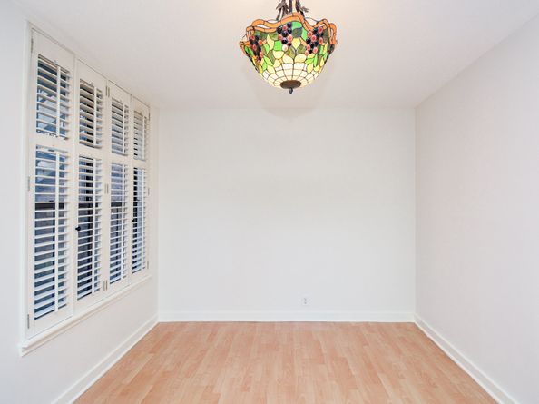 2829 Timmons Ln 161, Houston TX 77027