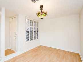 2829 Timmons Ln 161, Houston TX 77027