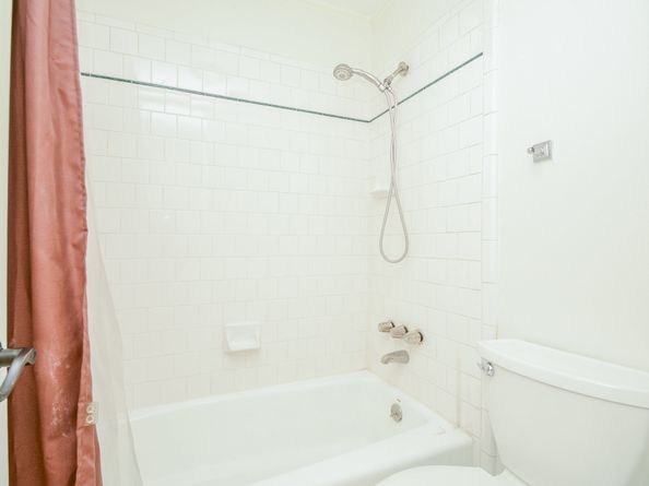 2829 Timmons Ln 161, Houston TX 77027