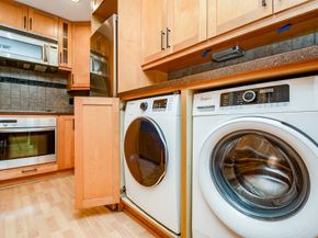 2829 Timmons Ln 161, Houston TX 77027