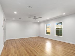 5702 Willowbend Boulevard, Houston TX 77096