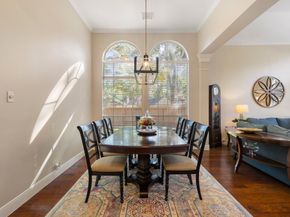 6 Tethered Vine Place, The Woodlands TX 77382