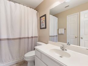 6 Tethered Vine Place, The Woodlands TX 77382