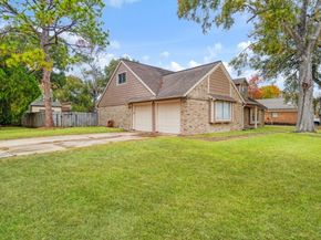 1403 Neptune Lane, Houston TX 77062
