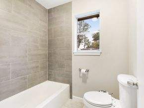 1403 Neptune Lane, Houston TX 77062