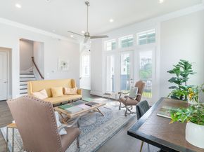 819 Bringhurst Street, Houston TX 77020