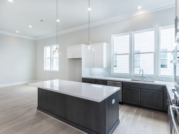 819 Bringhurst Street, Houston TX 77020