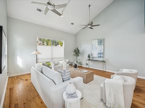 2508 Calumet Street E, Houston TX 77004