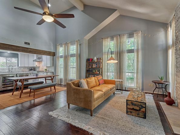 31 Grey Birch Place, The Woodlands TX 77381