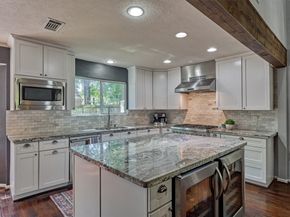 31 Grey Birch Place, The Woodlands TX 77381