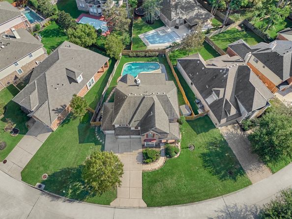 66 W Frontera Circle, The Woodlands TX 77382