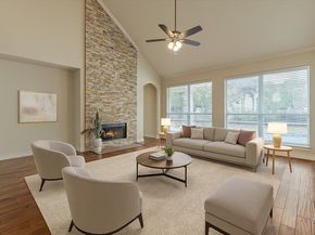 66 W Frontera Circle, The Woodlands TX 77382