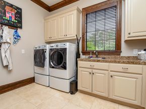 10 Player Pond Place, The Woodlands TX 77382