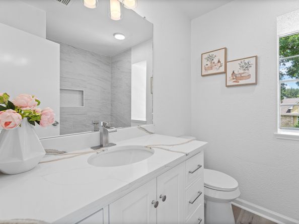 12847 Ashford Knoll Drive, Houston TX 77082