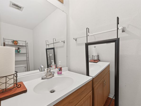 11311 Harwin Drive 10, Houston TX 77072