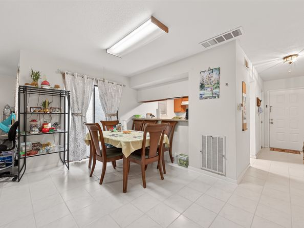 11311 Harwin Drive 10, Houston TX 77072