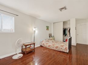 11311 Harwin Drive 10, Houston TX 77072